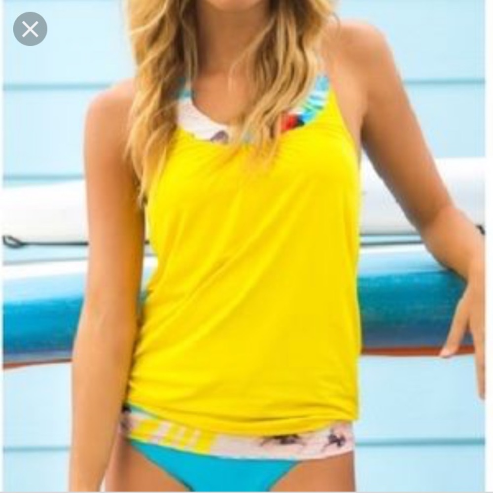 Tankini top and bottoms